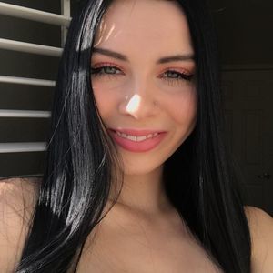 Meet your Posher, Jada